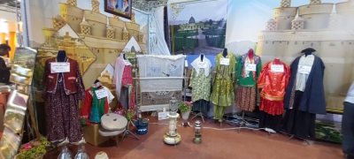 غرفه شهرداری زیباشهر در   چهاردهمین نمایشگاه بین‌المللی صنایع دستی ، گردشگری و هتل‌داری اصفهان